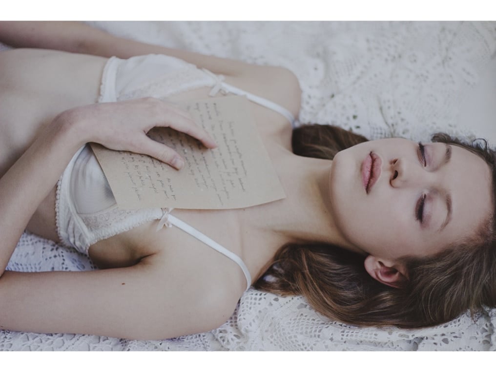 Magdalena Nishe - upcoming photographer - romantic photography art editorial