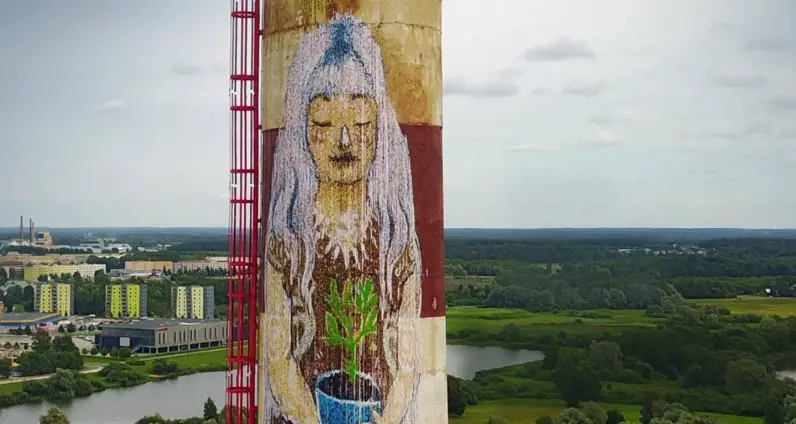 Robot muralist embellishing many cities all over the world