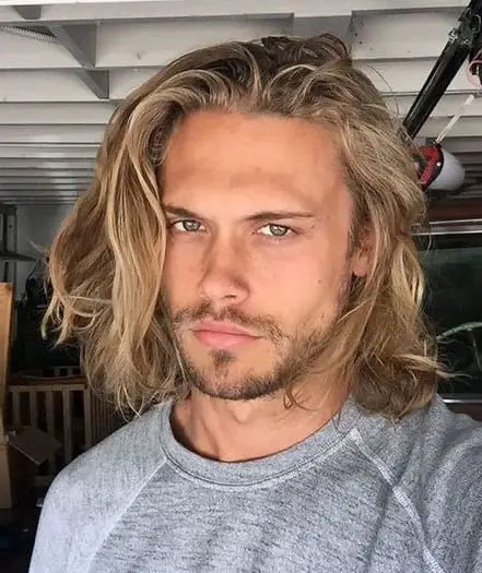 Surfer Hairstyle for Men - The Classic Beach Wave