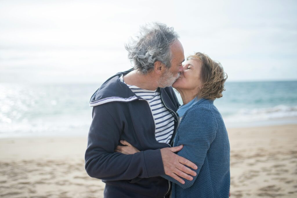 how to date over 50 mature men an women