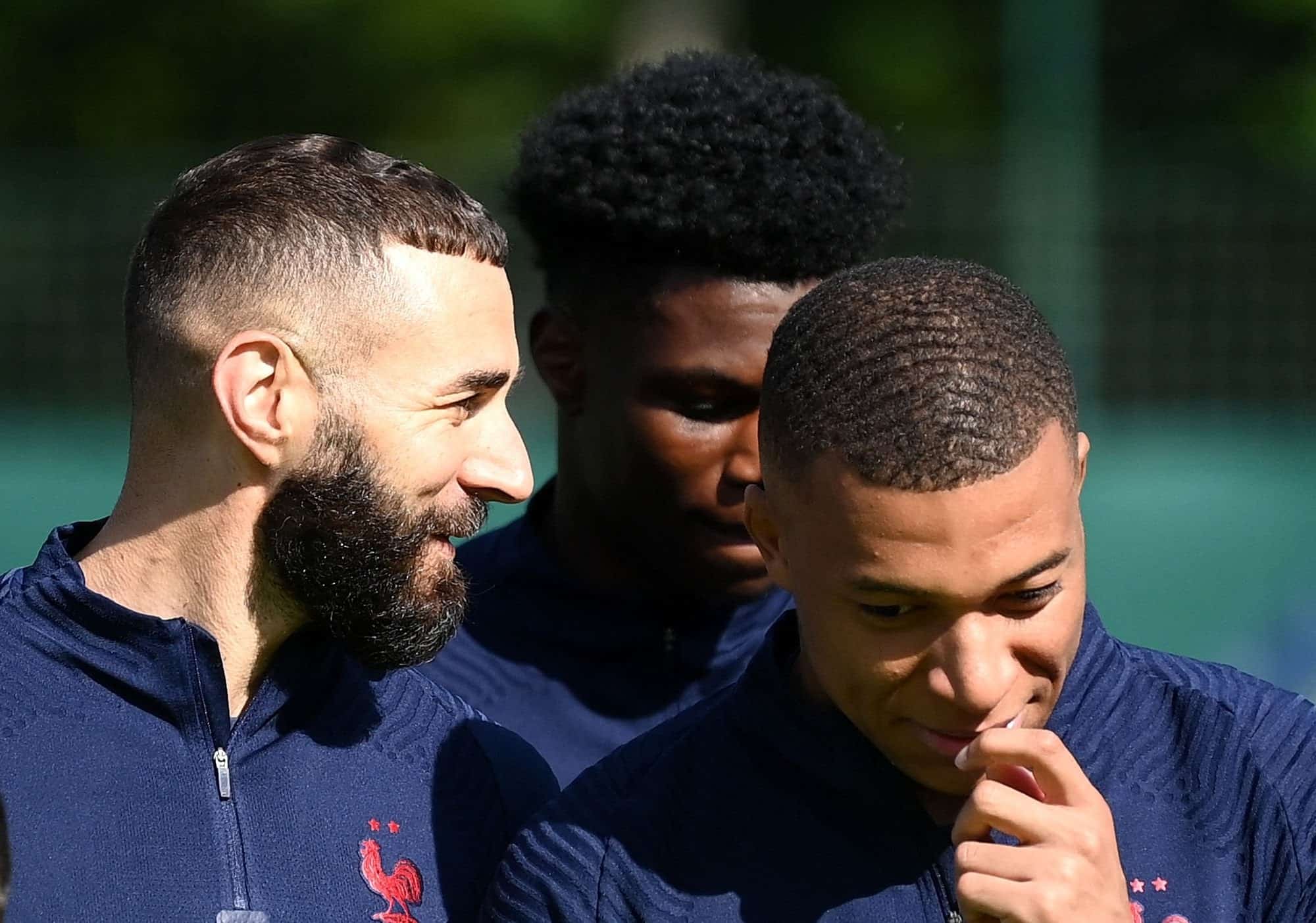 10 Soccer Players and Fade Haircuts: Top Looks