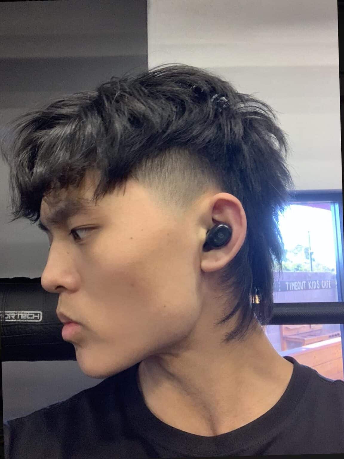  The Short Mullet Haircut: A Modern Take on a Classic for Men