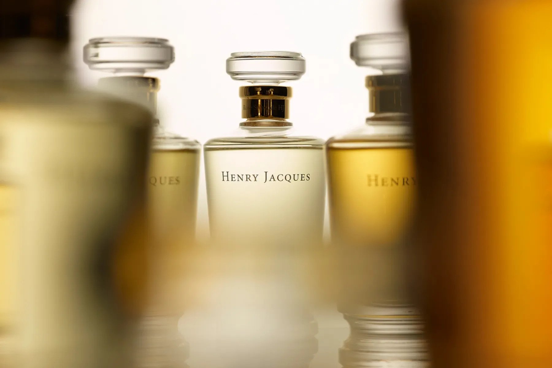 Henry Jacques Les Brumes: The Pinnacle of Haute Parfumerie