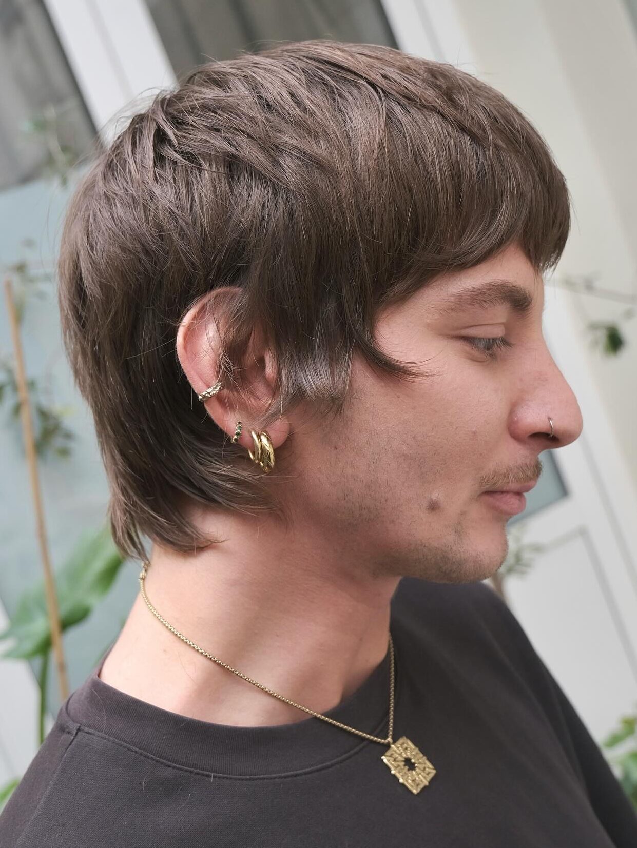 mod haircut straight hair