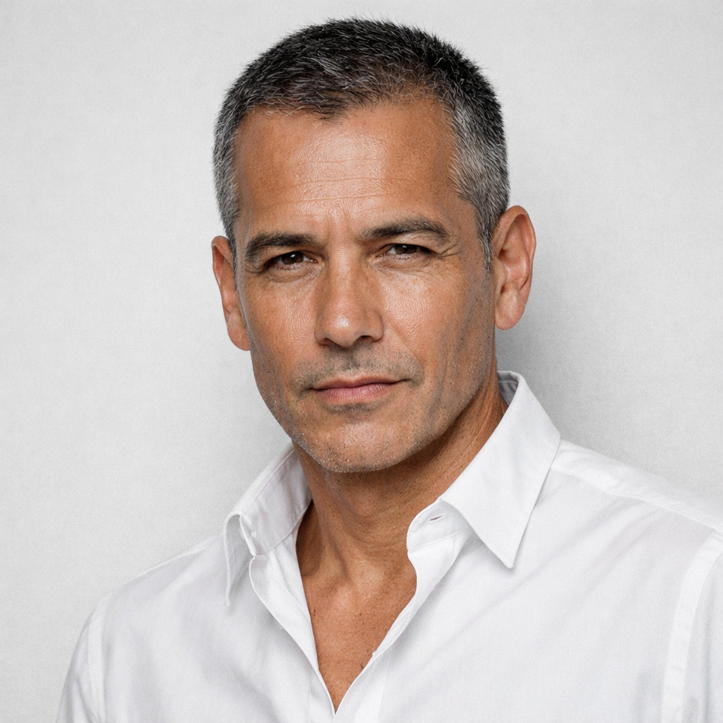 haircuts for men over 50 with receding hairlines